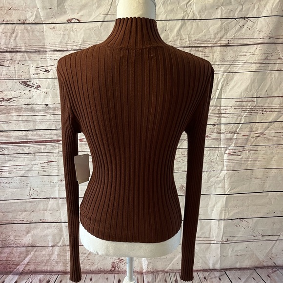 NWT Sugar Moon M Medium Womens Downtown Brown FG Ribs Sweater - Picture 5 of 6